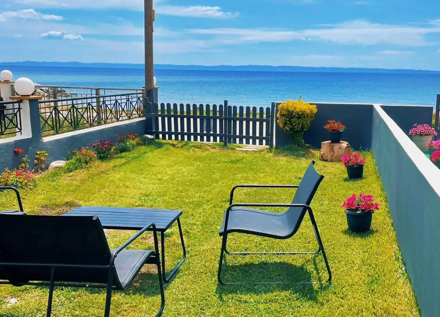 By The Sea Luxury Apartment Nikiti  Holiday home Nikiti (Sithonia)
