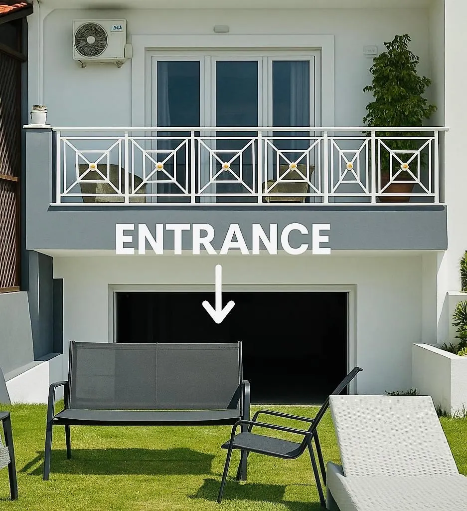 By The Sea Luxury Apartment Nikiti  Holiday home